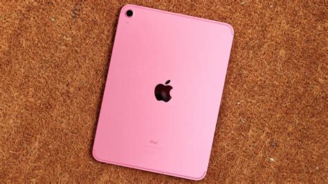 The new pink iPad is truly, gloriously pink | Mashable