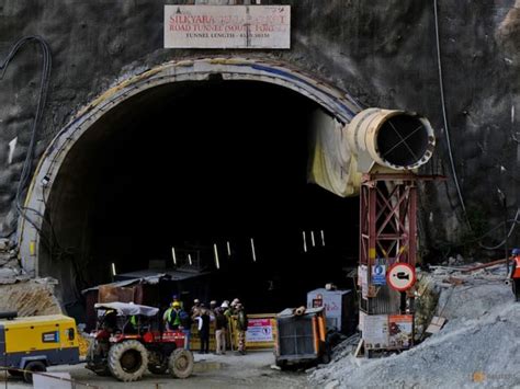 Rescuers in India tunnel collapse work on alternative plan on seventh day - TODAY