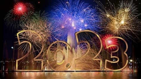 New Year traditions 2023: Here's how people across the globe welcome ...