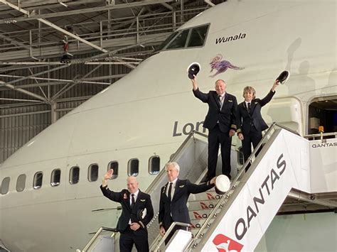 Qantas 747 final flight | How they pulled off the kangaroo stunt | escape.com.au