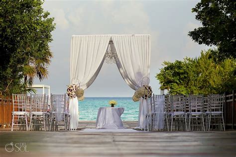 Paradisus la Perla wedding with a hummingbird! - Danielle and Vince | Boda, Decoracion bodas