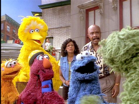 Image - Elmo in Grouchland scene 10.png | DVD Database | FANDOM powered ...