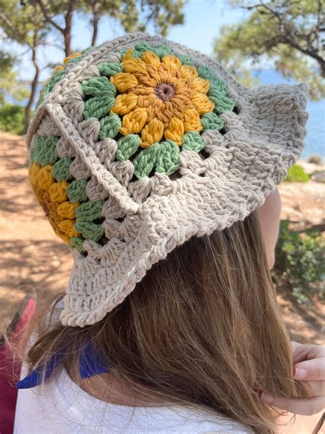 Sunflower Crochet Bucket Hat / Knitted Sun Hat / Granny Square - Etsy ...