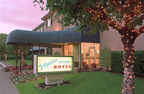 Marin Suites Hotel, Corte Madera, CA - California Beaches