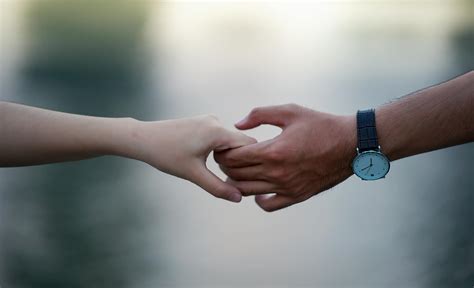 Man and Women Holding Hand · Free Stock Photo