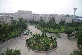 Parul University, Vadodara: Courses, Fees, Placements