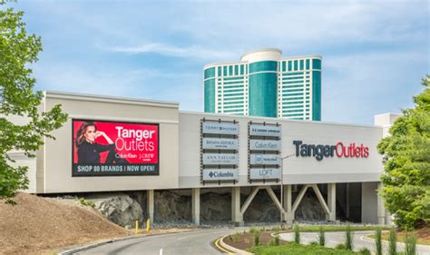 Tanger Outlets - Connecticut Foxwoods