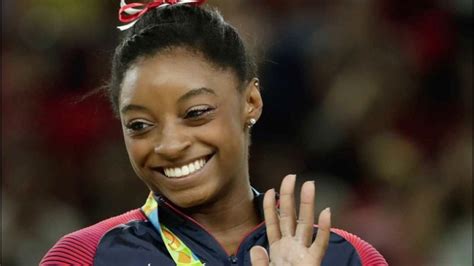 Simone Biles fires back at USA Gymnastics CEO's anti-Nike tweet - ABC13 ...