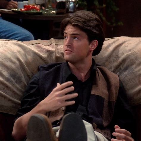 Chandler Friends, Friends Tv Show, Young Leonardo Dicaprio, The Best Series Ever, Matthew Perry ...