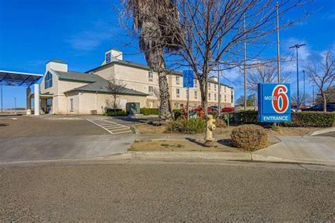 A gem of a hotel - Review of Best Western Inn & Suites Lemoore, Lemoore ...