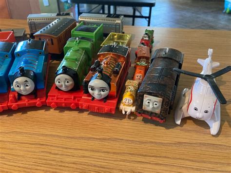 Thomas Trackmaster Huge Lot! Super station, Trains, Tracks, Risers ...