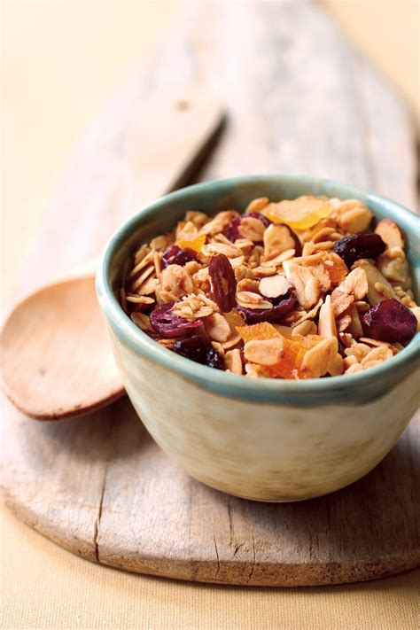 Breakfast Granola Recipe | Breakfast granola recipes, Granola breakfast, Breakfast