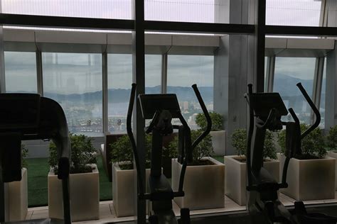 The Ritz-Carlton Hong Kong Pool and Gym Review - UponArriving