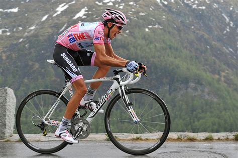 Alberto Contador auctions bike from 2011 Giro d’Italia and Tour de ...