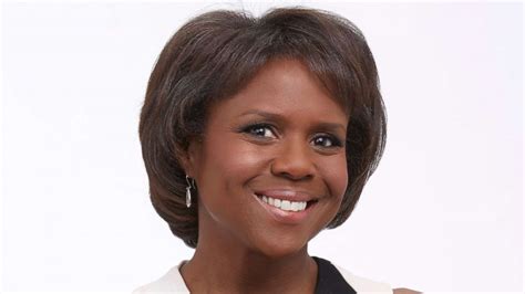 Deborah Roberts Official Biography - ABC News