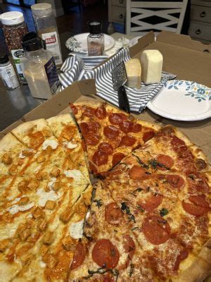 GENNA PIZZA EXPRESS - Updated December 2024 - 15 Reviews - 7954 N Wickham Rd Suite 117 Melbourne ...