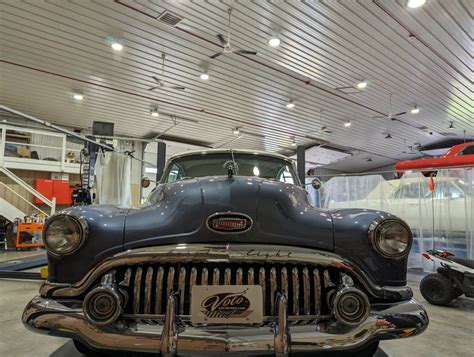 1952 Buick Roadmaster | Volo Museum