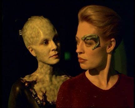 Borg Queen (Voyager) & Seven of Nine | Star trek tv, Star trek voyager ...