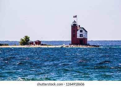 207 Mackinac island lighthouse Images, Stock Photos & Vectors ...