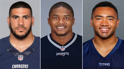 Patriots sign three players