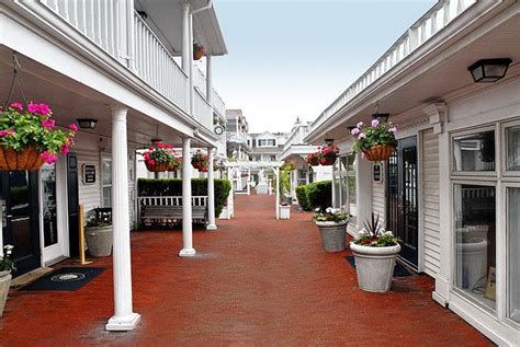 Long Island Hotels: Danfords Hotel & Marina Port Jefferson New York NY ...