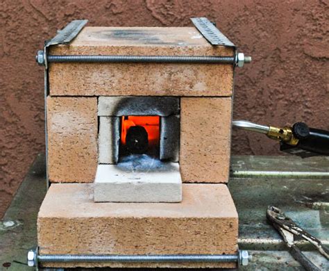 Make This: DIY Fire Brick Blowtorch Forge - ManMadeDIY