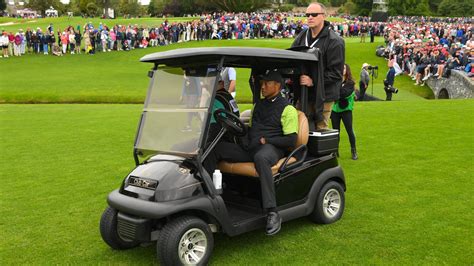 Golf carts, driver tweaks: Scouting Tiger Woods in his first round back