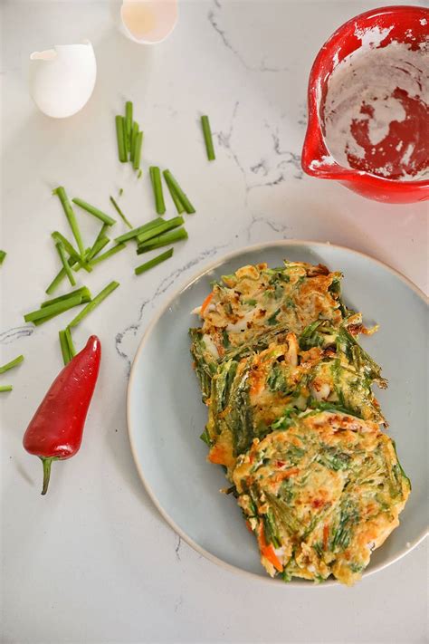 How to Make Haemul Pajeon - Korean Seafood Pancake Recipe