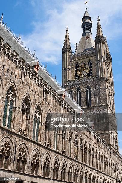 93 In Flanders Fields Museum Stock Photos, High-Res Pictures, and ...