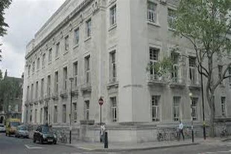 London School of Hygiene & Tropical Medicine | Courses & fees