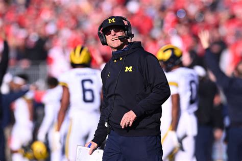 "Play as hard as you can": Michigan HC Jim Harbaugh drops farewell ...