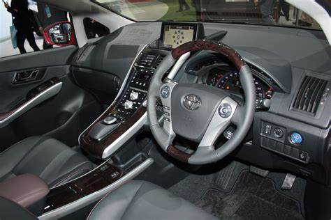 2014 Toyota Sai interiors