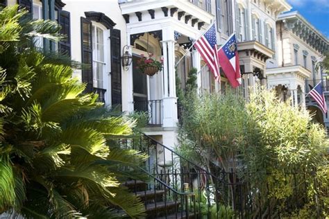 Savannah: Historic District Hotels in Savannah, GA: Historic District ...