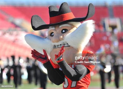 404 Unlv Mascot Stock Photos, High-Res Pictures, and Images - Getty Images