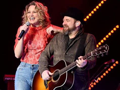 Sugarland Announces Release of Upcoming Sixth Studio Album, “Bigger ...