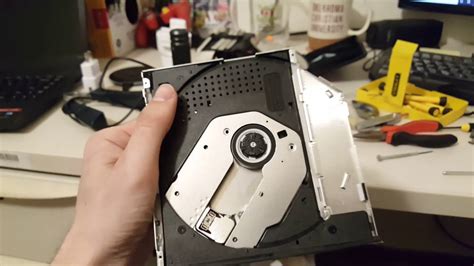 How to Manually Open CD/DVD Drive - YouTube