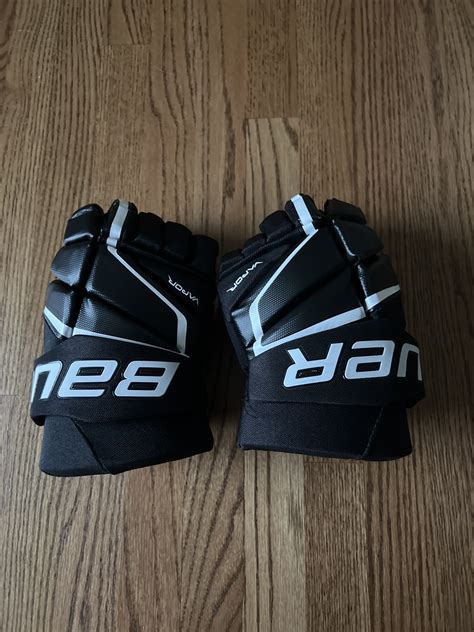 Bauer Hockey Gloves 13 Inch Black | SidelineSwap