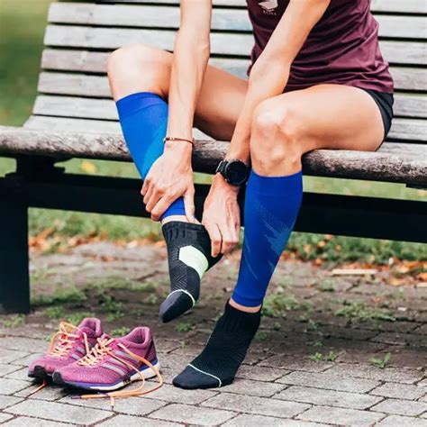 Compression Socks: What Are the Benefits? - Gearweare.net