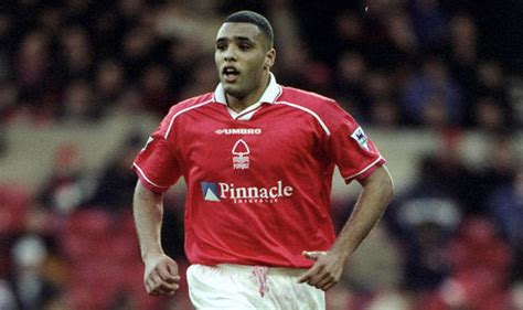 Geoff Thomas recalls controversial Pierre Van Hooijdonk actions at Nottingham Forest | Football ...