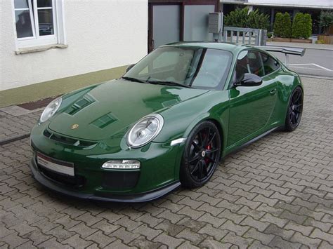 Unique British Racing Green Porsche 911 GT3 RS For Sale - GTspirit