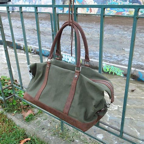 Weekender bag Green canvas & leather : r/Leathercraft