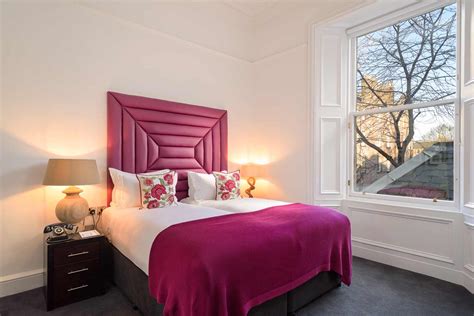 Black Ivy Edinburgh: "Local Luxury". Photos for a new hotel in Bruntsfield.