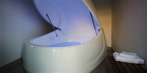 8 Best Sensory Deprivation Tanks in 2018 - Isolation Tanks in the US for Float Therapy