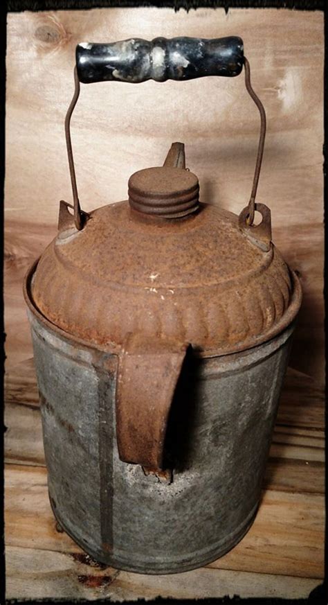 Vintage Metal Gas Can 1 Gallon / Old Metal Can / Collectible - Etsy