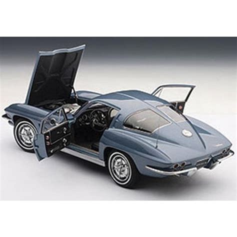 Corvette Model, Die Cast, 1/18th Scale, Silver Blue Coupe, 1963