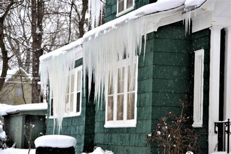 How to Get Rid of Ice Dams: Prevention & Fast Fixes