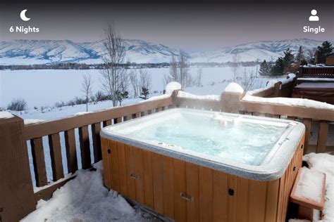 Lakeside Resort Properties: Mountain Luxury Lodging