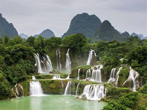 Ban Gioc waterfall, in northern Vietnam Photo by Son Tong | Du lịch, Địa điểm đẹp, Việt nam