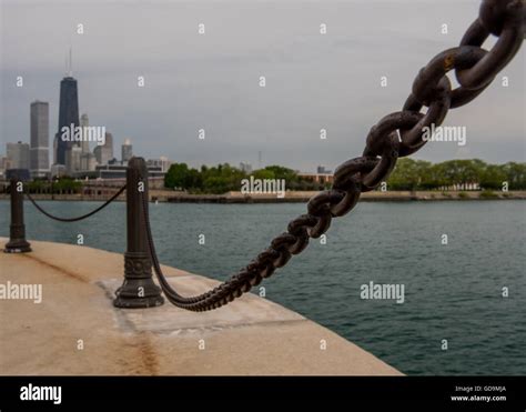 Iron chain railing hi-res stock photography and images - Alamy