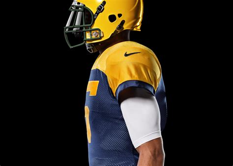 Green Bay Packers Go Old School With New Nike Alternate Uniform - Nike News